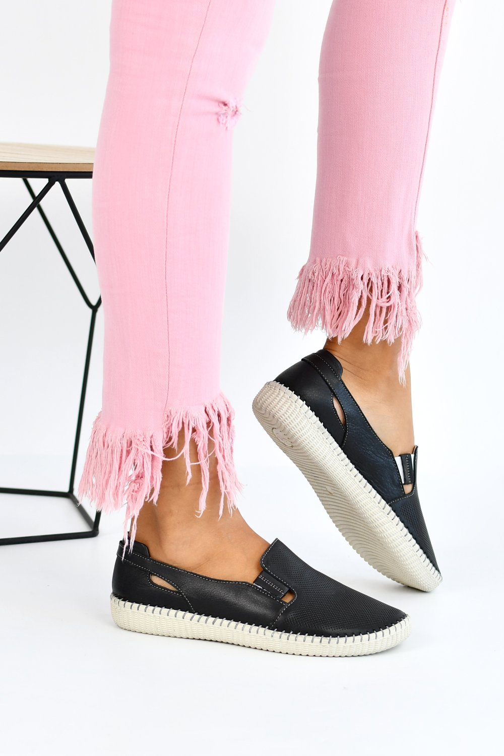 ESPADRILE NEGRI PIELE NATURALA 7PC129