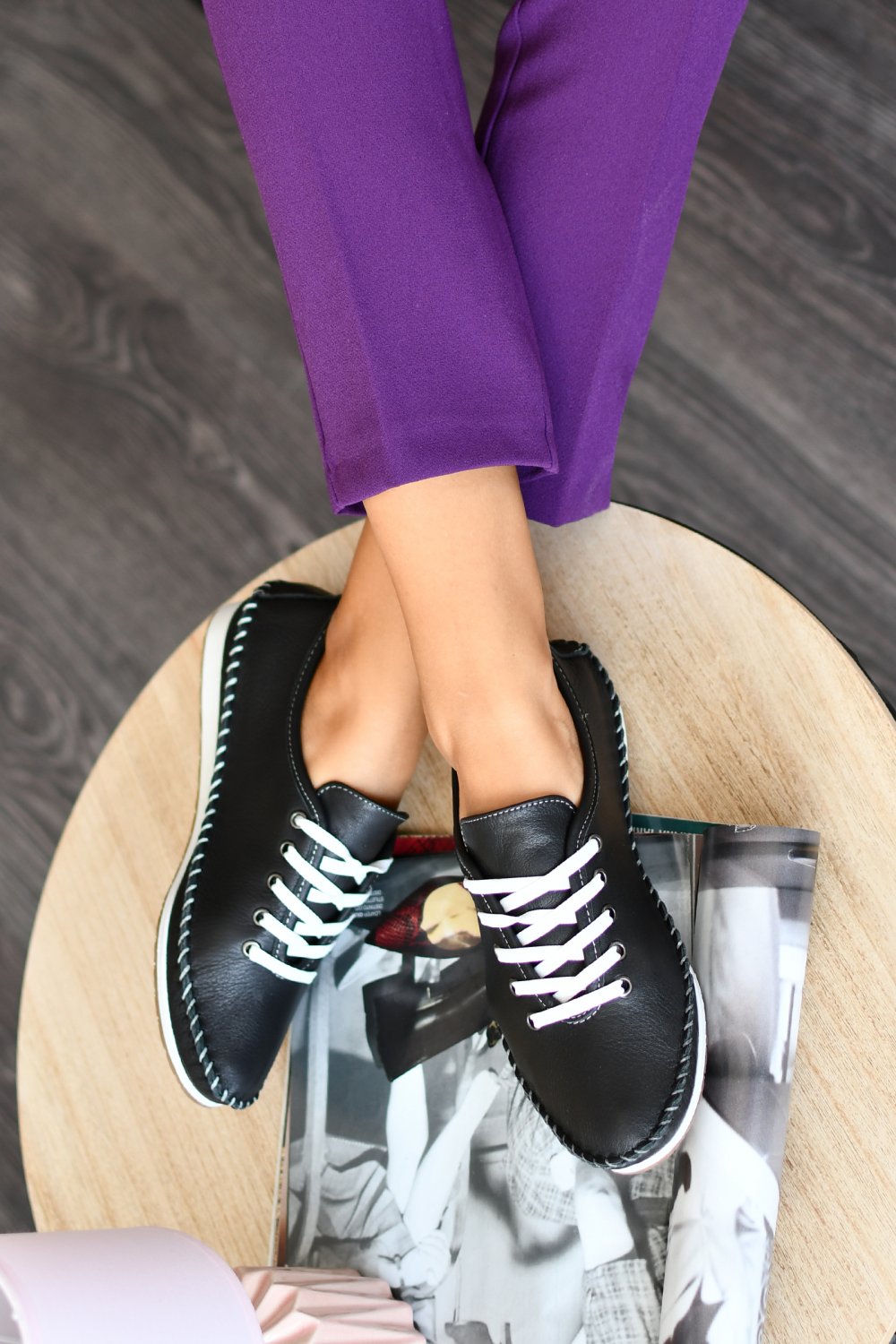 PANTOFI SPORT NEGRU ALB PIELE NATURALA HELLEN