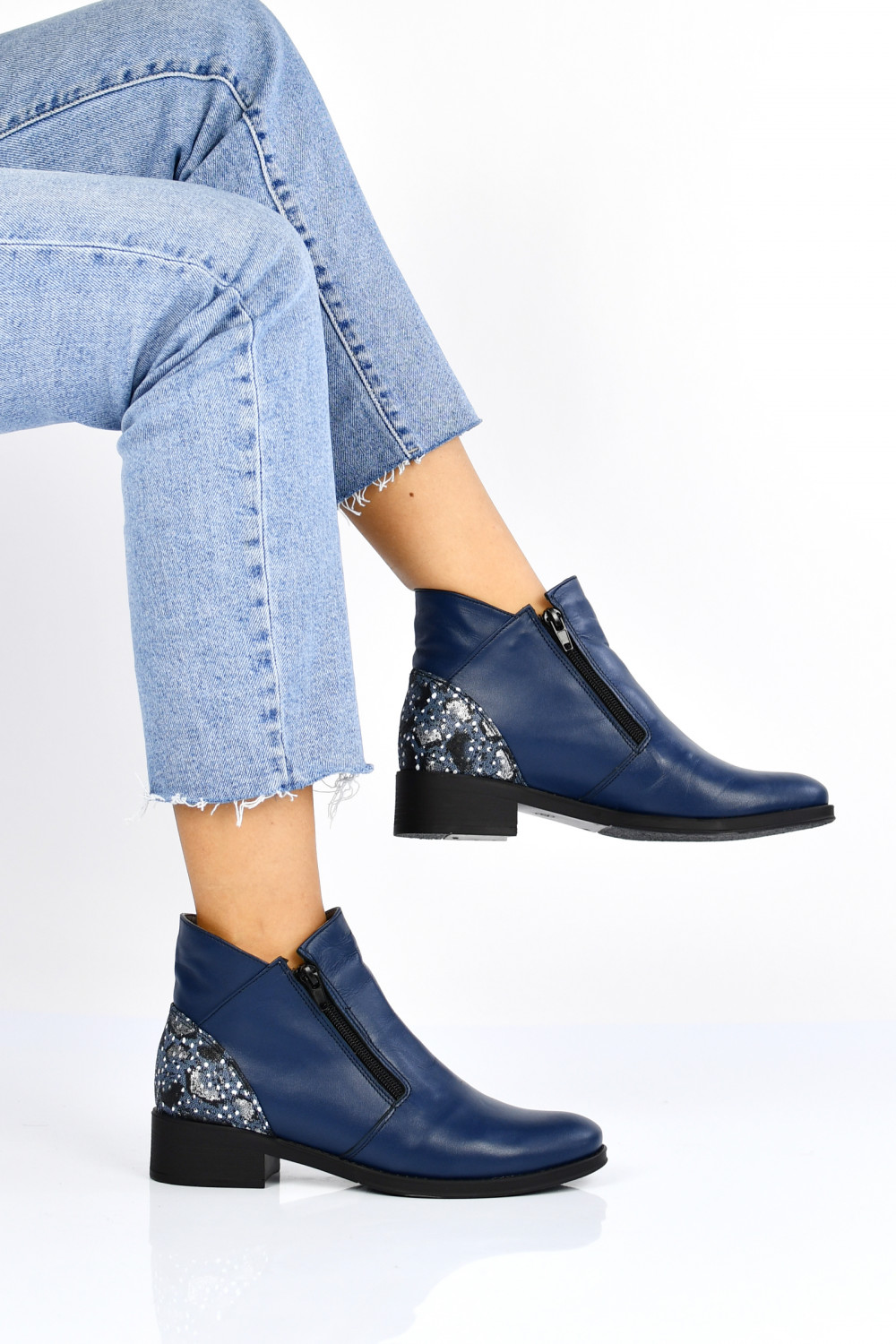 GHETE BLEUMARIN COLOR PIELE NATURALA 3PC16