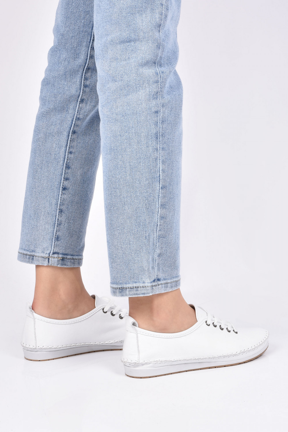 PANTOFI SPORT ALBI PIELE NATURALA HELLEN