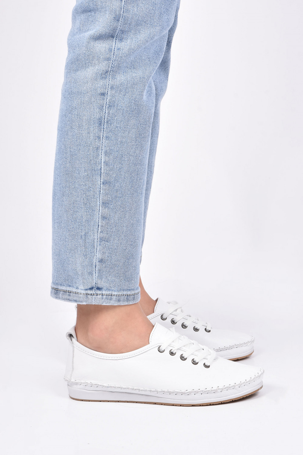 PANTOFI SPORT ALBI PIELE NATURALA HELLEN