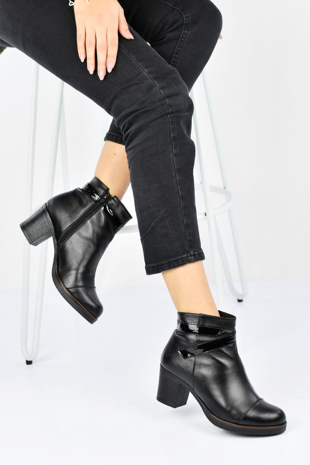 BOTINE NEGRE PIELE NATURALA MPC2