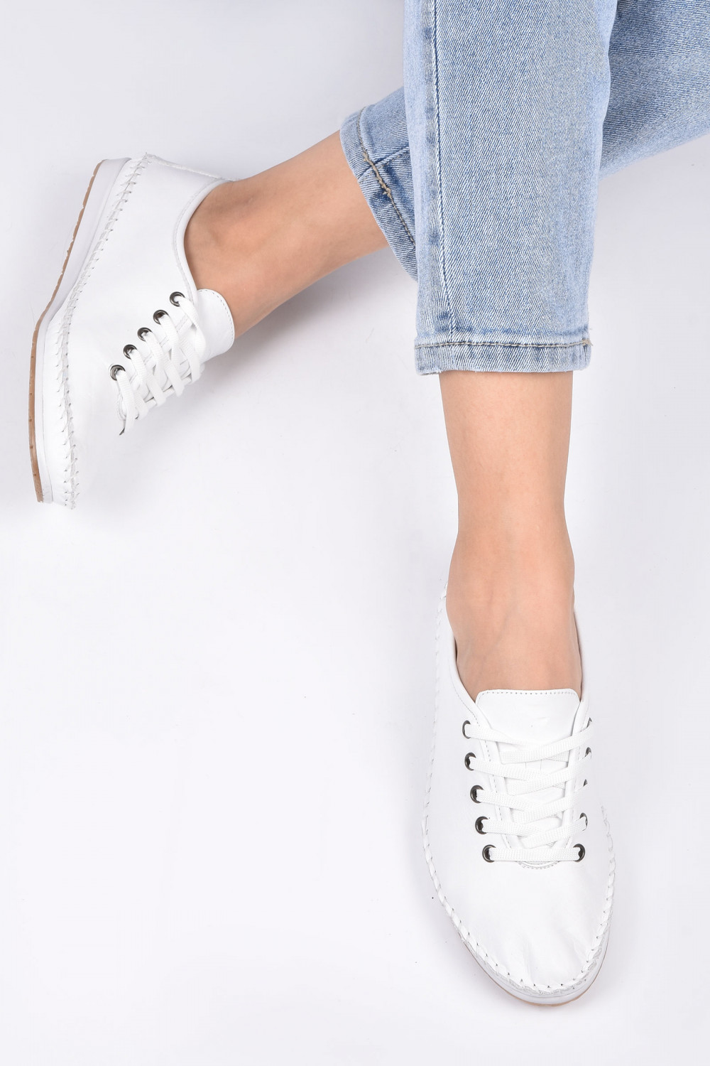 PANTOFI SPORT ALBI PIELE NATURALA HELLEN