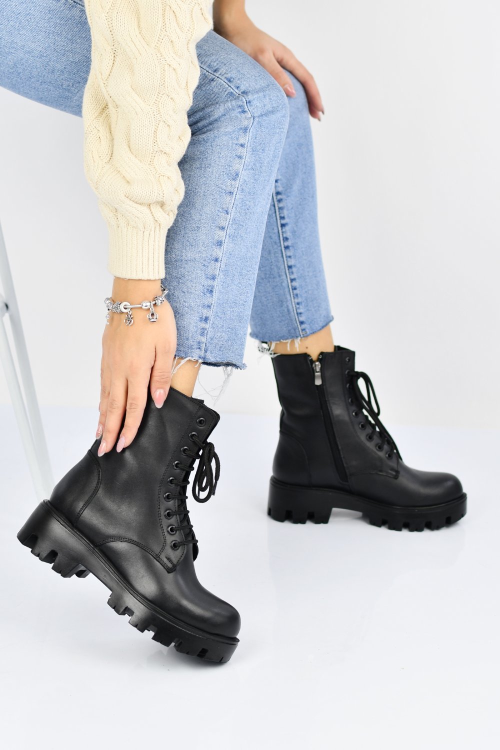 GHETE NEGRE PIELE NATURALA 0PC3