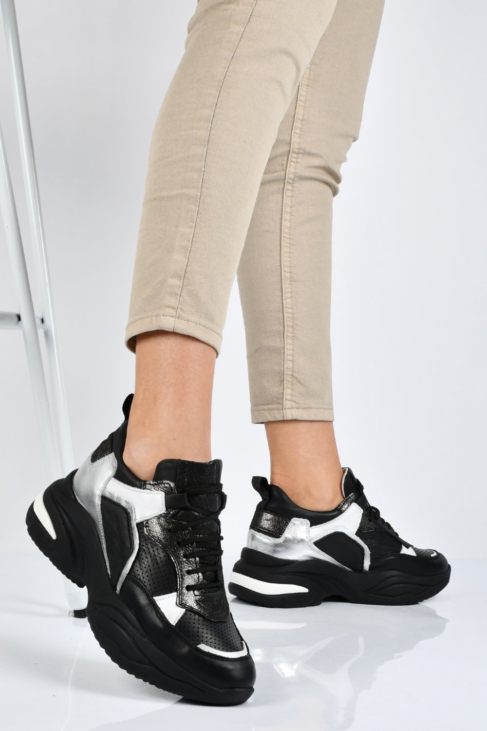 PANTOFI SPORT NEGRI PIELE NATURALA 2PC11610NP