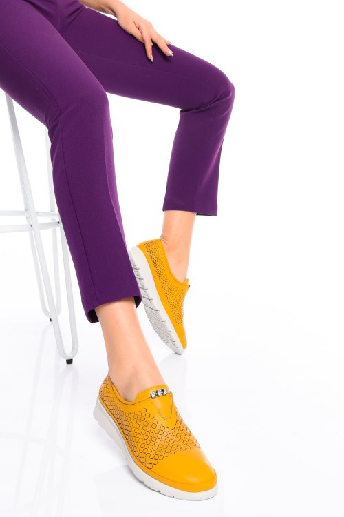 Pantofi galbeni piele naturala 2pc11605np