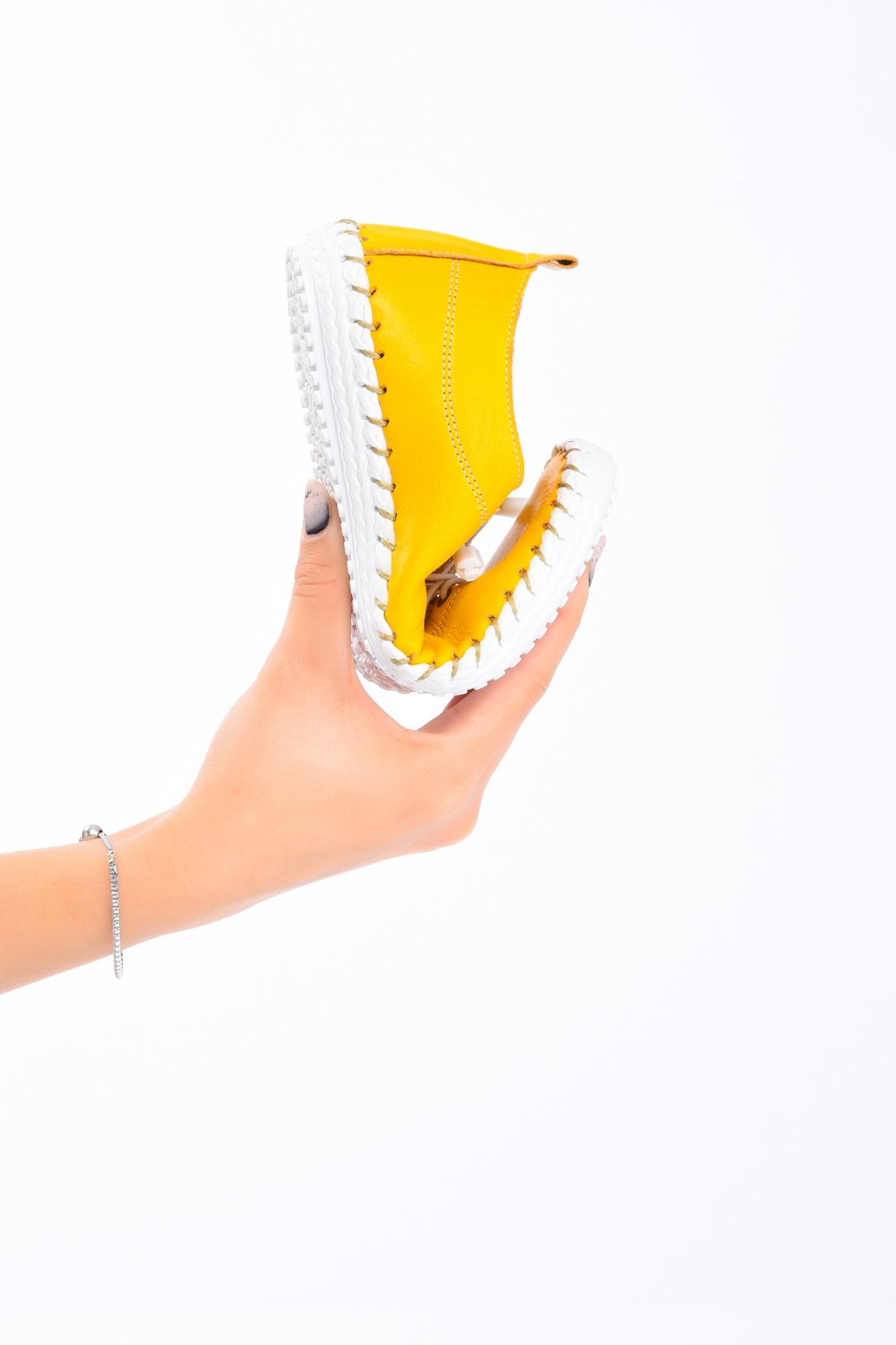 PANTOFI SPORT GALBENI PIELE NATURALA MADALINA