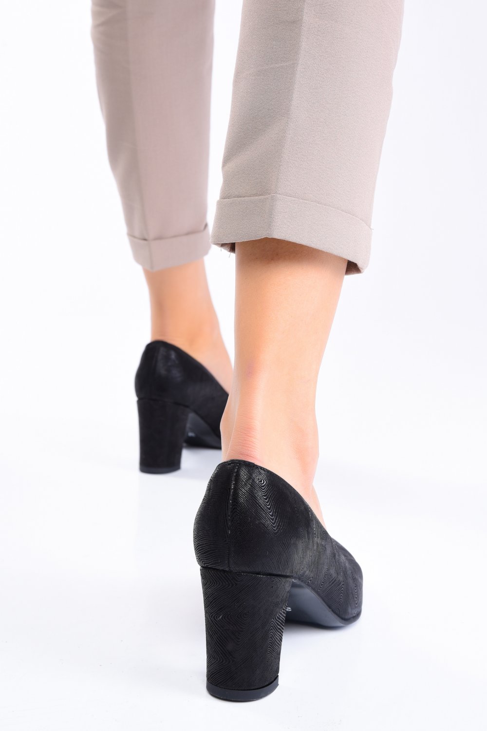 PANTOFI NEGRI PIELE NATURALA INTOARSA 3PC018
