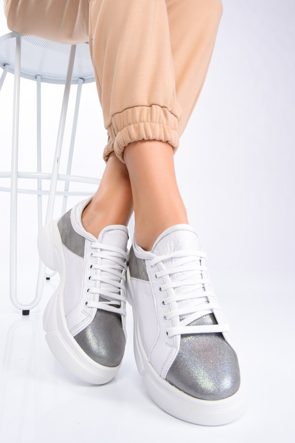 PANTOFI SPORT ALB GRI PIELE NATURALA 2PC11612NP-AYLA