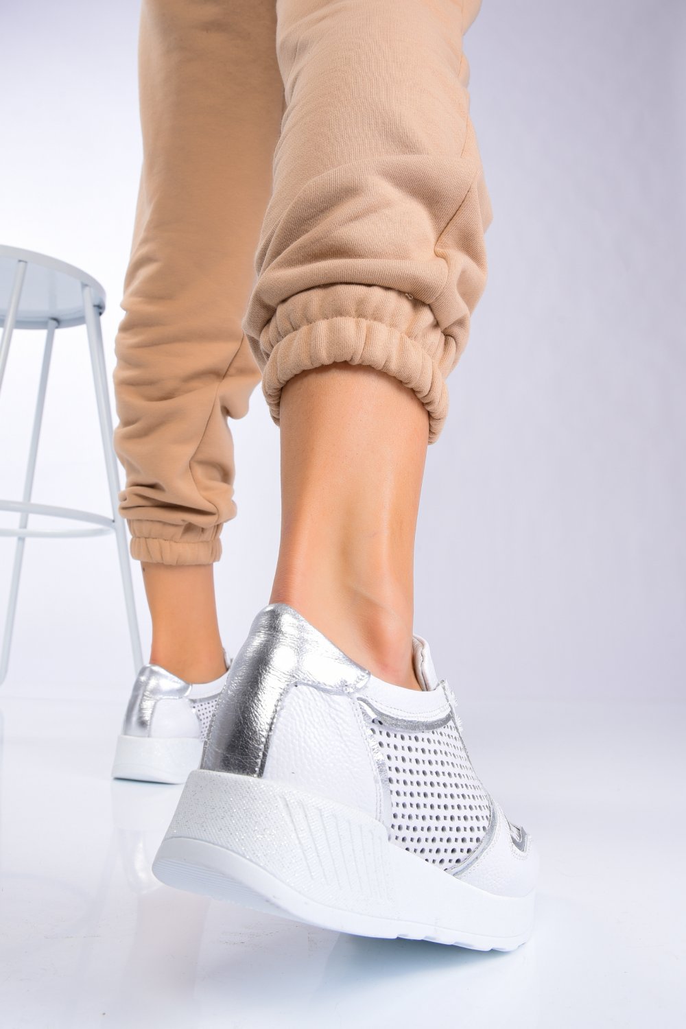 PANTOFI SPORT ALBI PIELE NATURALA 2PC11616NP-AYB