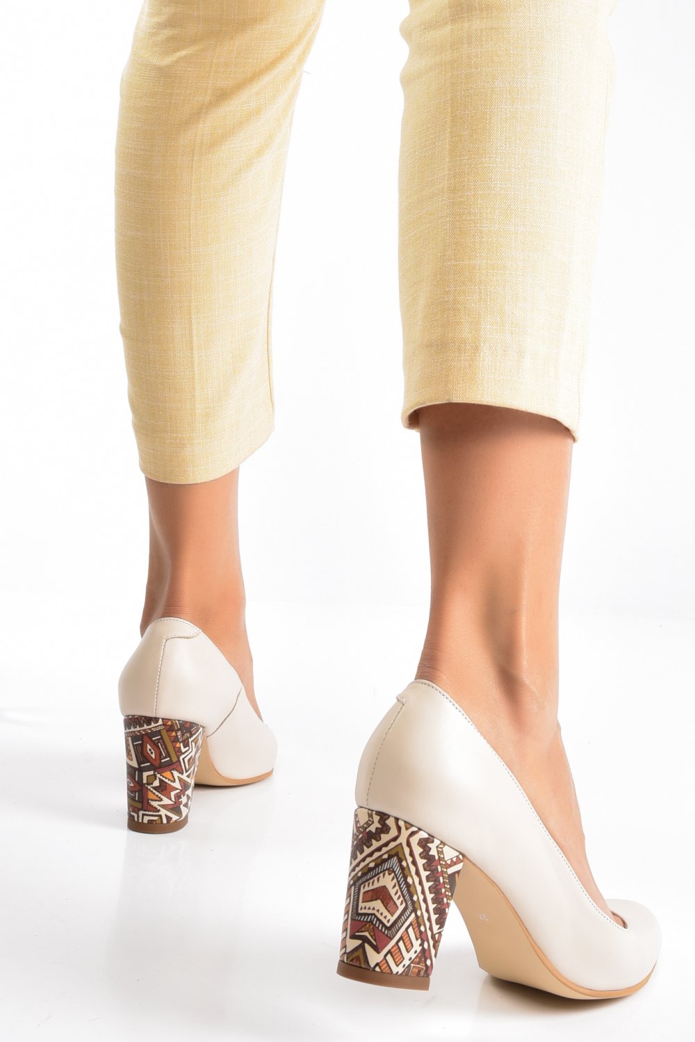PANTOFI BEJ MOZAIC PIELE NATURALA APC87