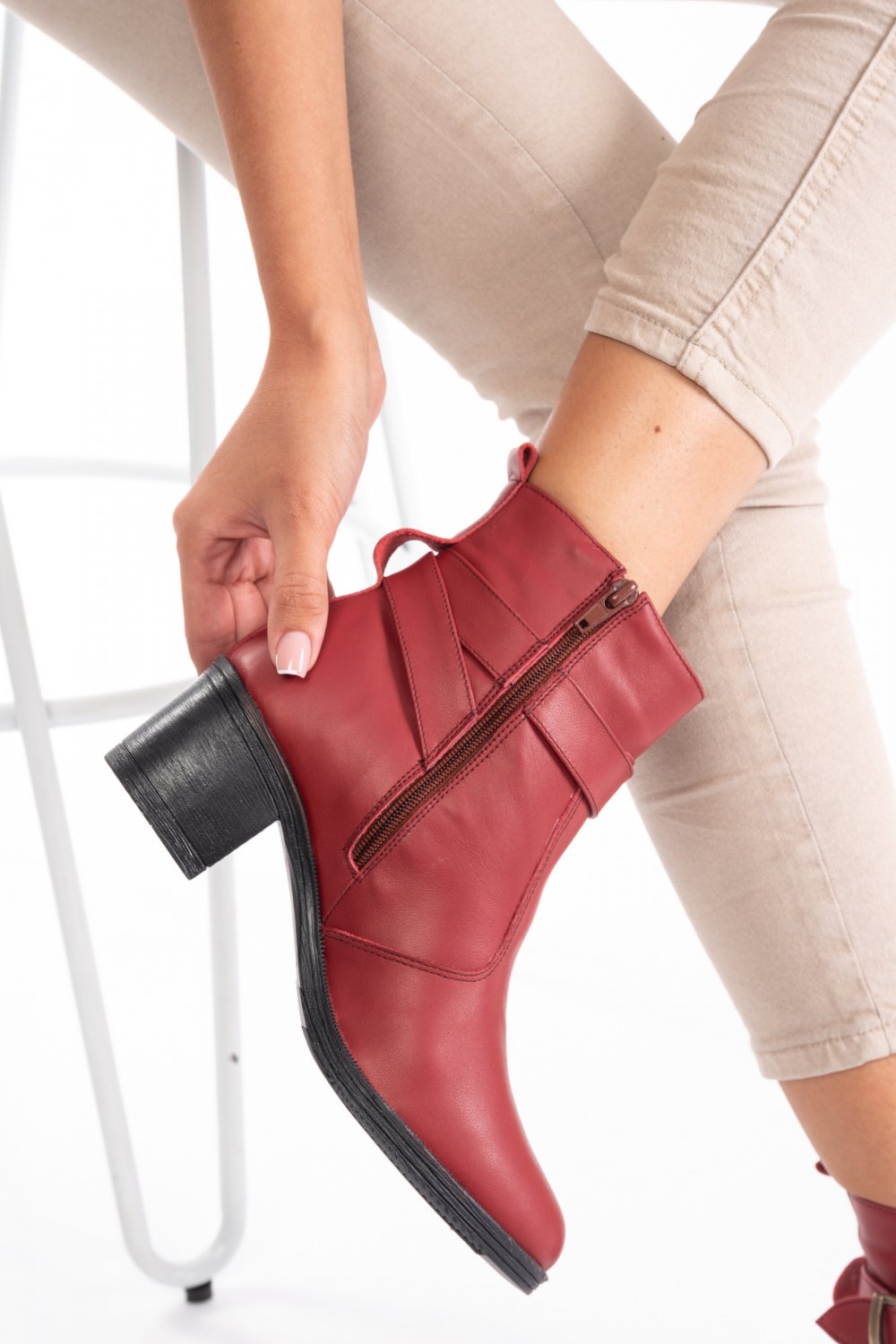 BOTINE BORDO PIELE NATURALA 1PC722