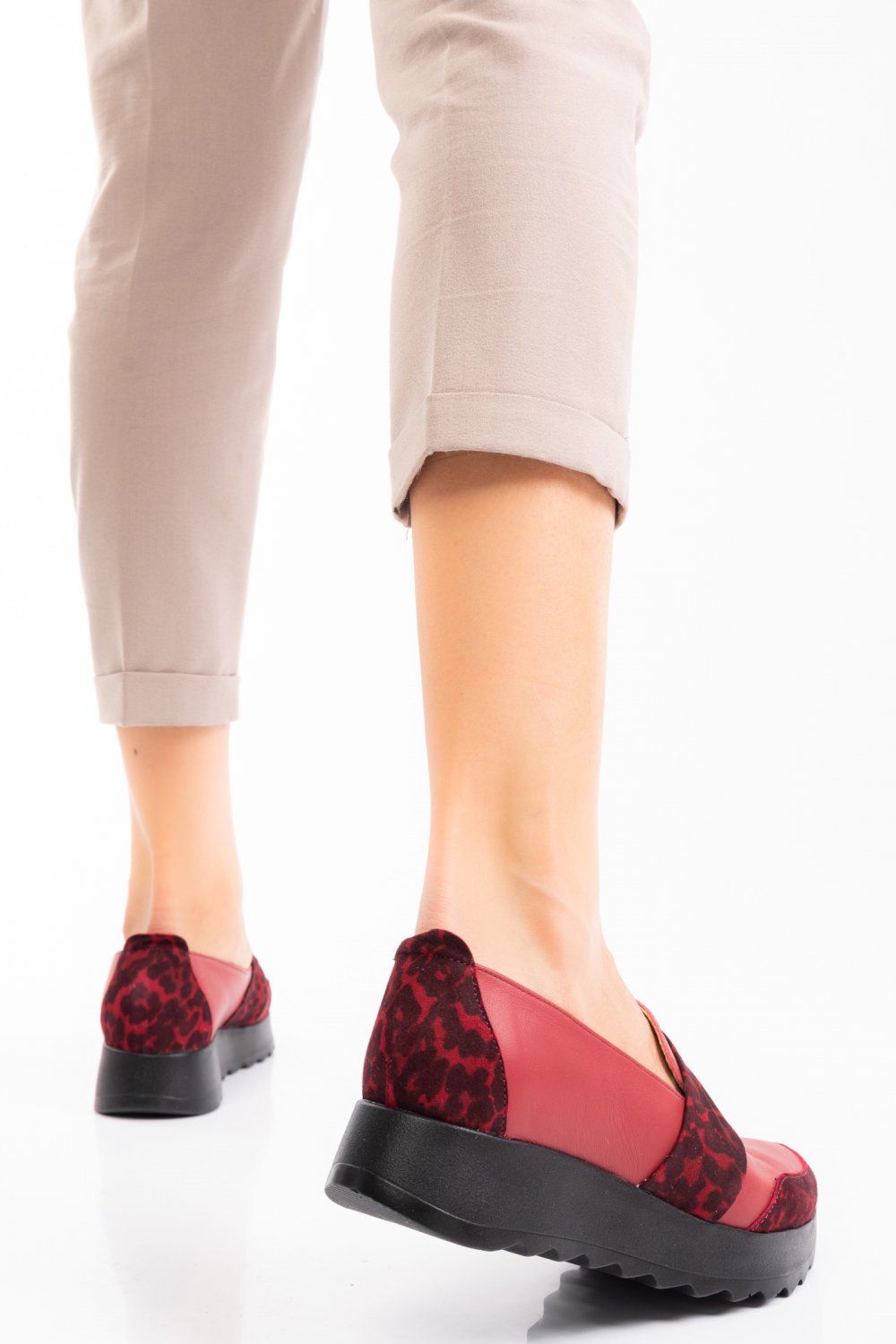 MOCASINI ROSII LEO PIELE NATURALA 2PC022