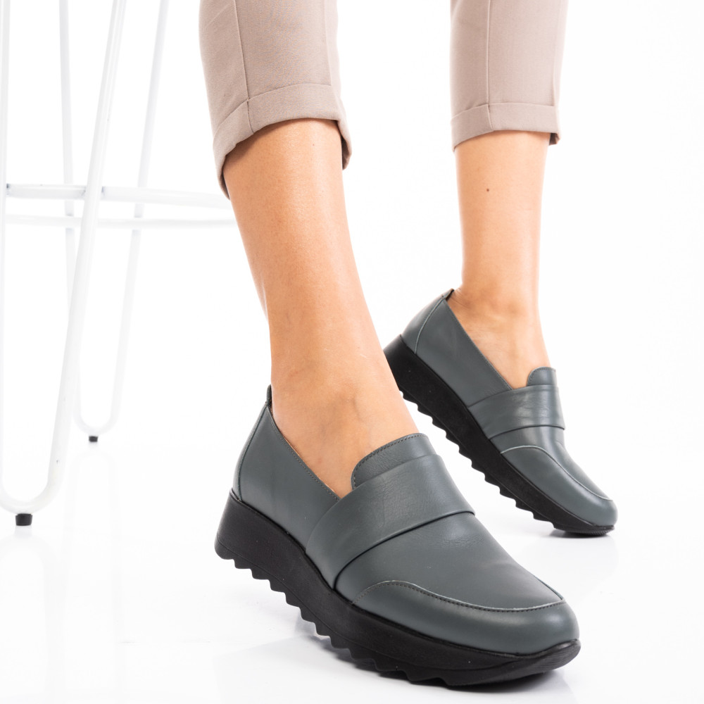 MOCASINI GRI PIELE NATURALA 2PC022