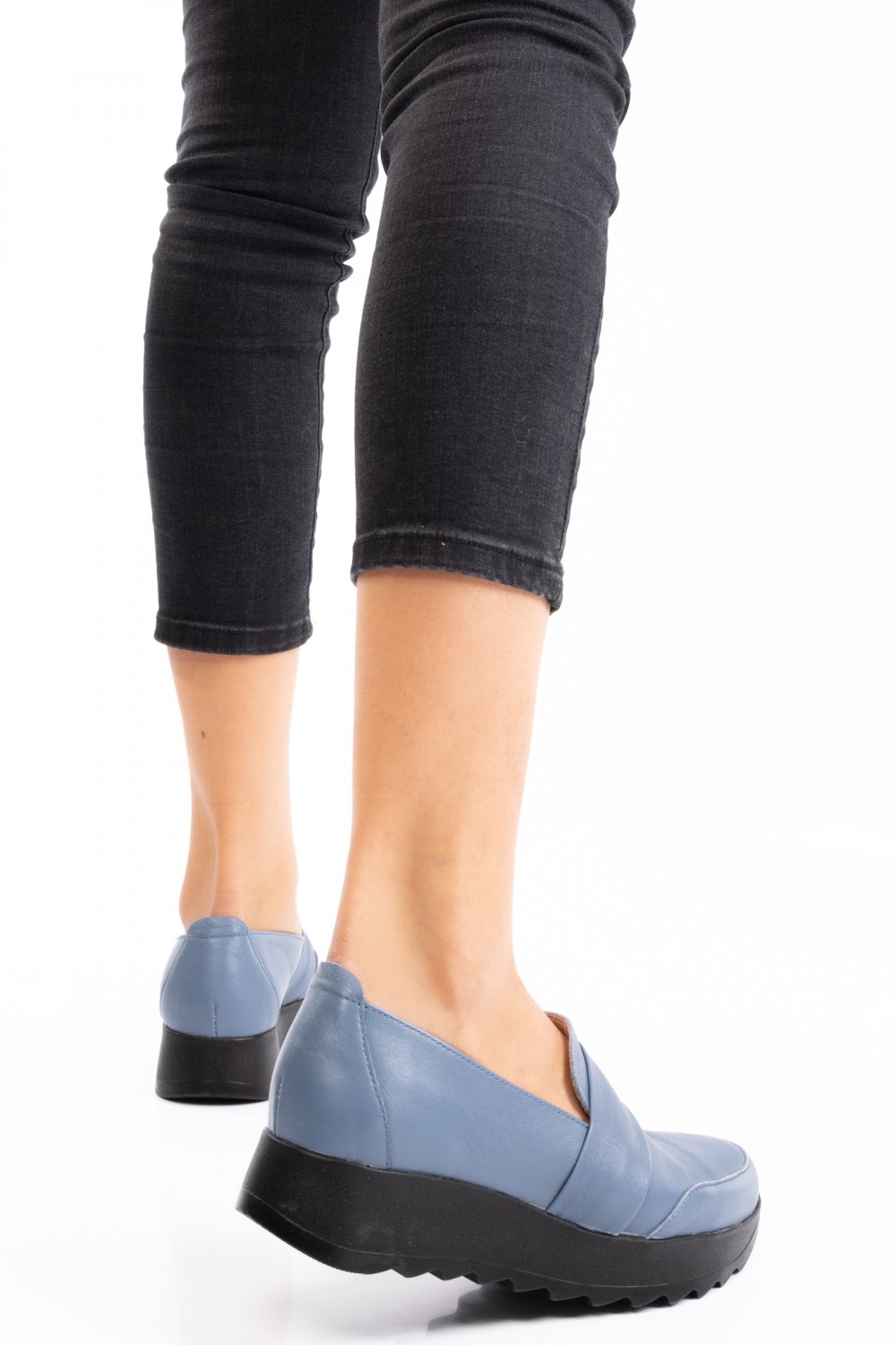 MOCASINI BLEU PIELE NATURALA 2PC022