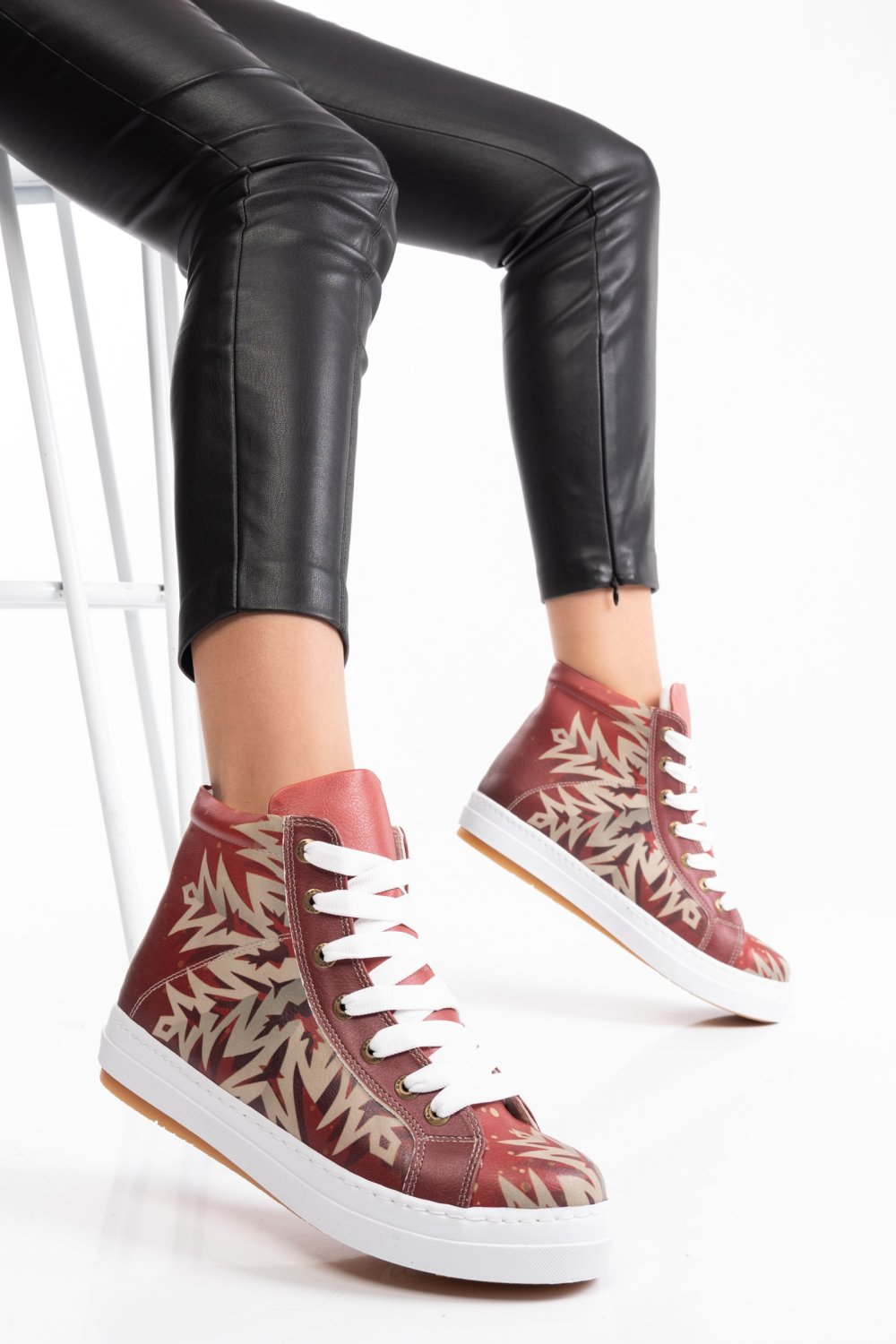 GOBY, GHETE DAMA ROSU CW2045