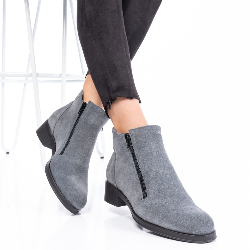 GHETE GRI PIELE NATURALA INTOARSA 0PC1