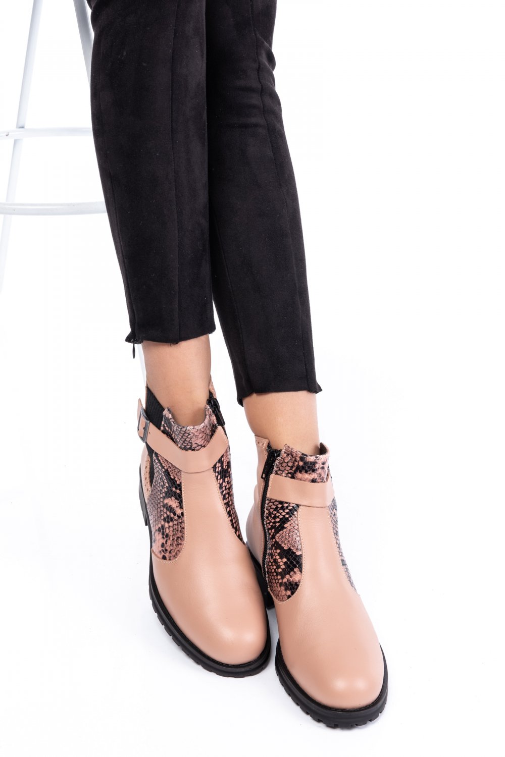 GHETE ROZ SNK PIELE NATURALA 0PC82