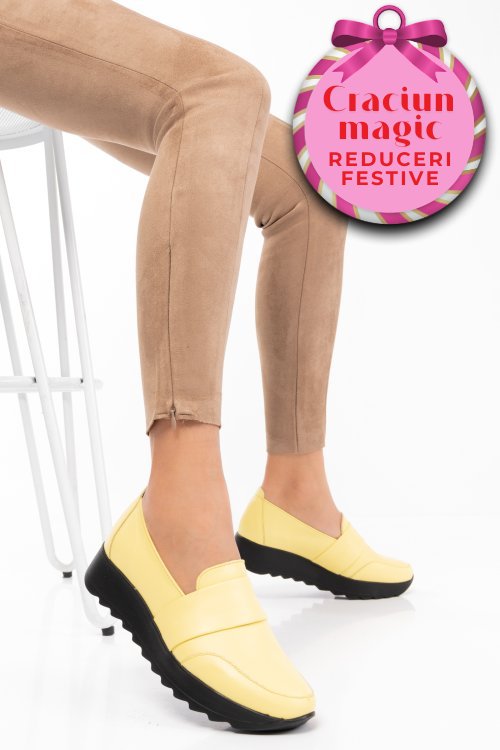 Mocasini galbeni piele naturala 2pc022
