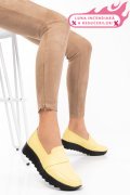 MOCASINI GALBENI PIELE NATURALA 2PC022