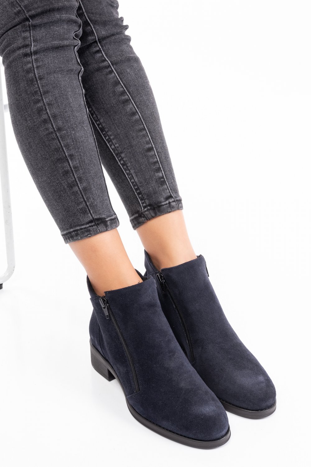 GHETE BLEUMARIN PIELE NATURALA INTOARSA 0PC1