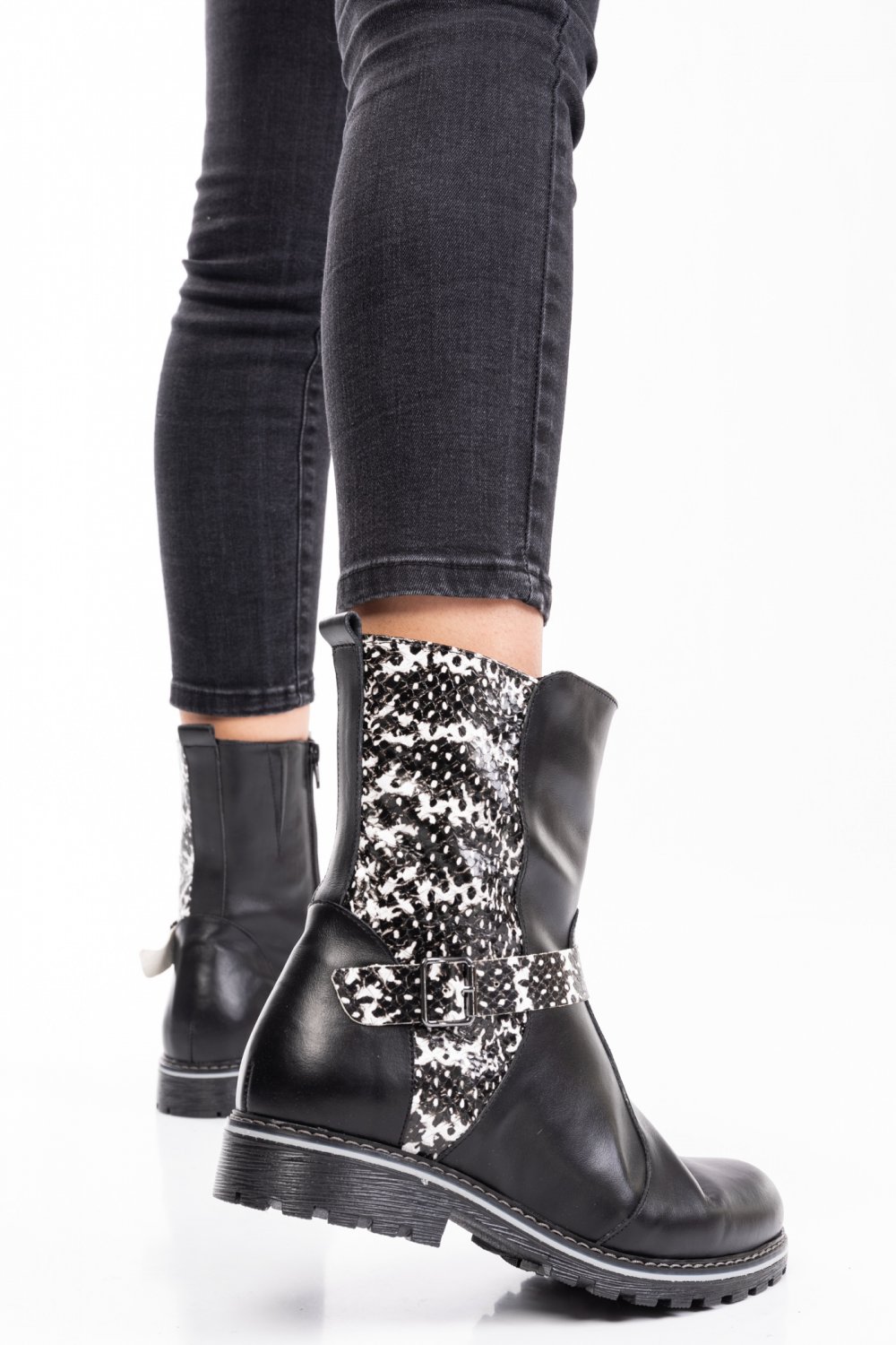 GHETE NEGRU ALB SNK 0PC17