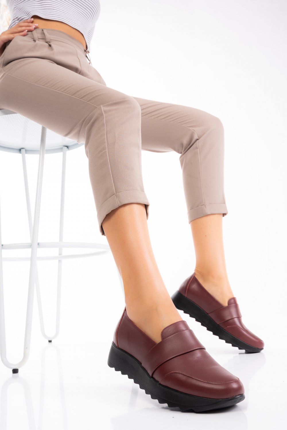 MOCASINI VISINII PIELE NATURALA 2PC022