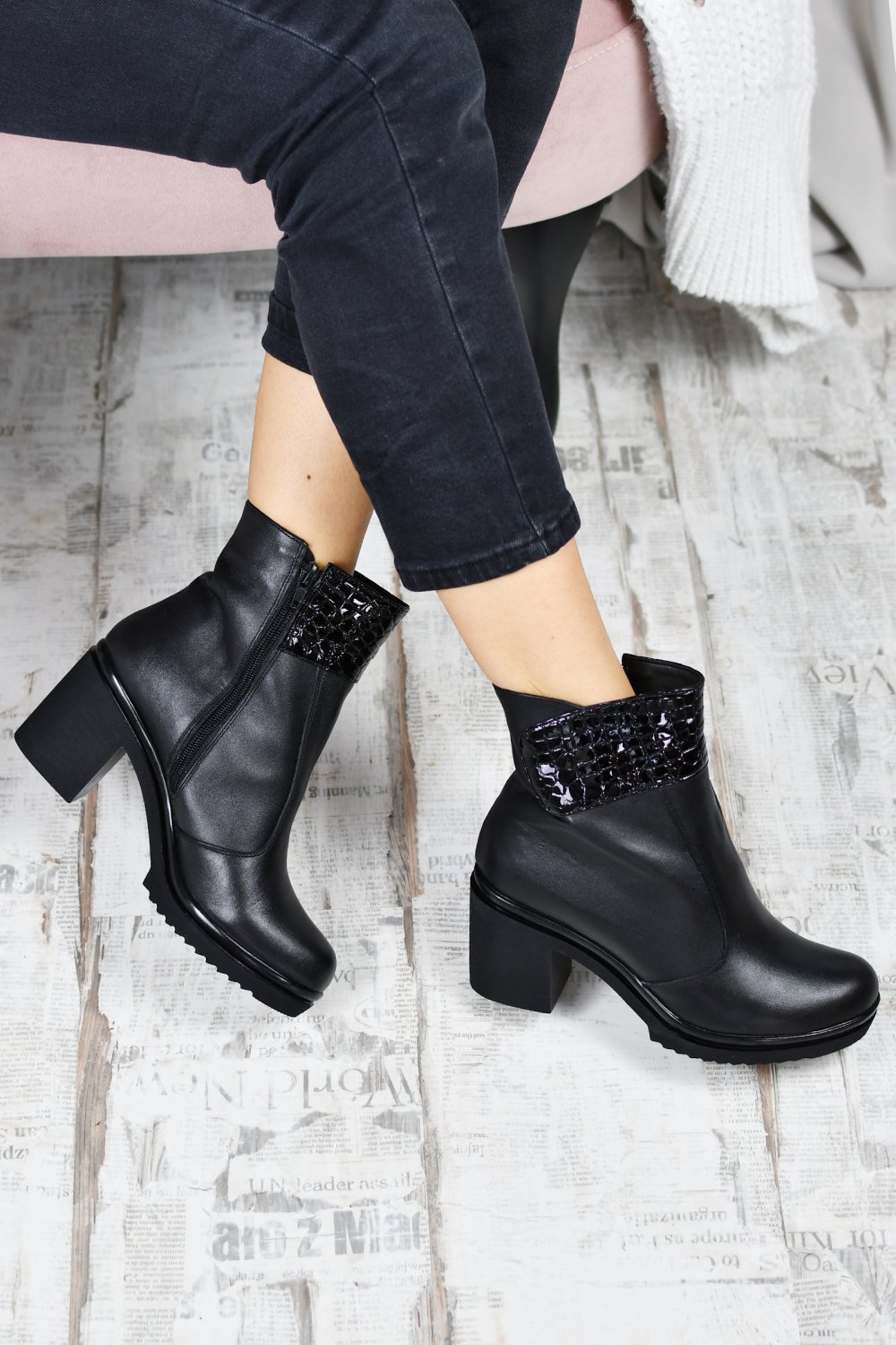 BOTINE NEGRE PIELE NATURALA 1PC50