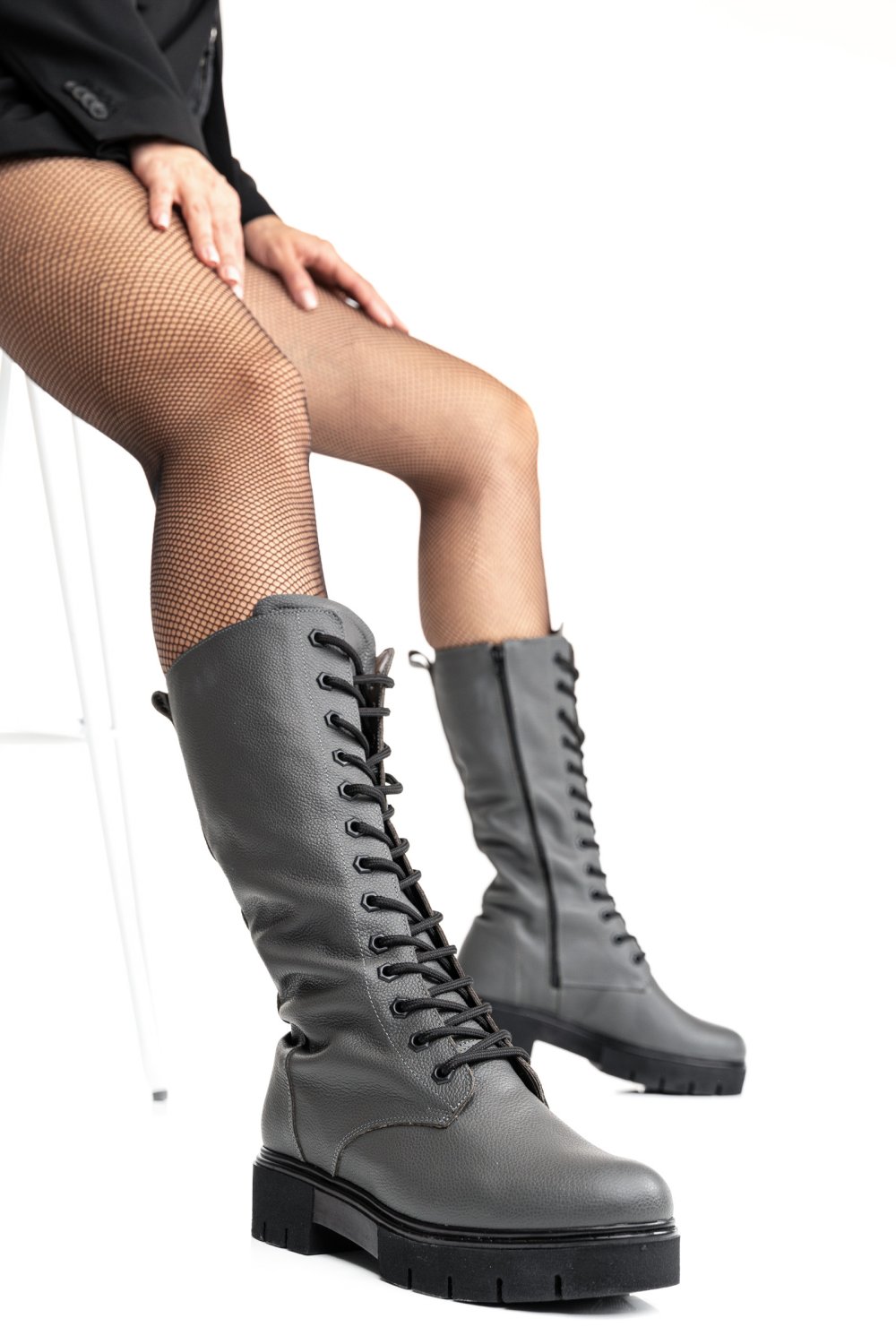 CIZME GRI PIELE NATURALA 8PC00