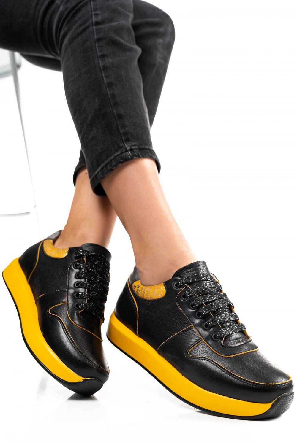 PANTOFI SPORT NEGRU GALBEN PIELE NATURALA VPCALI