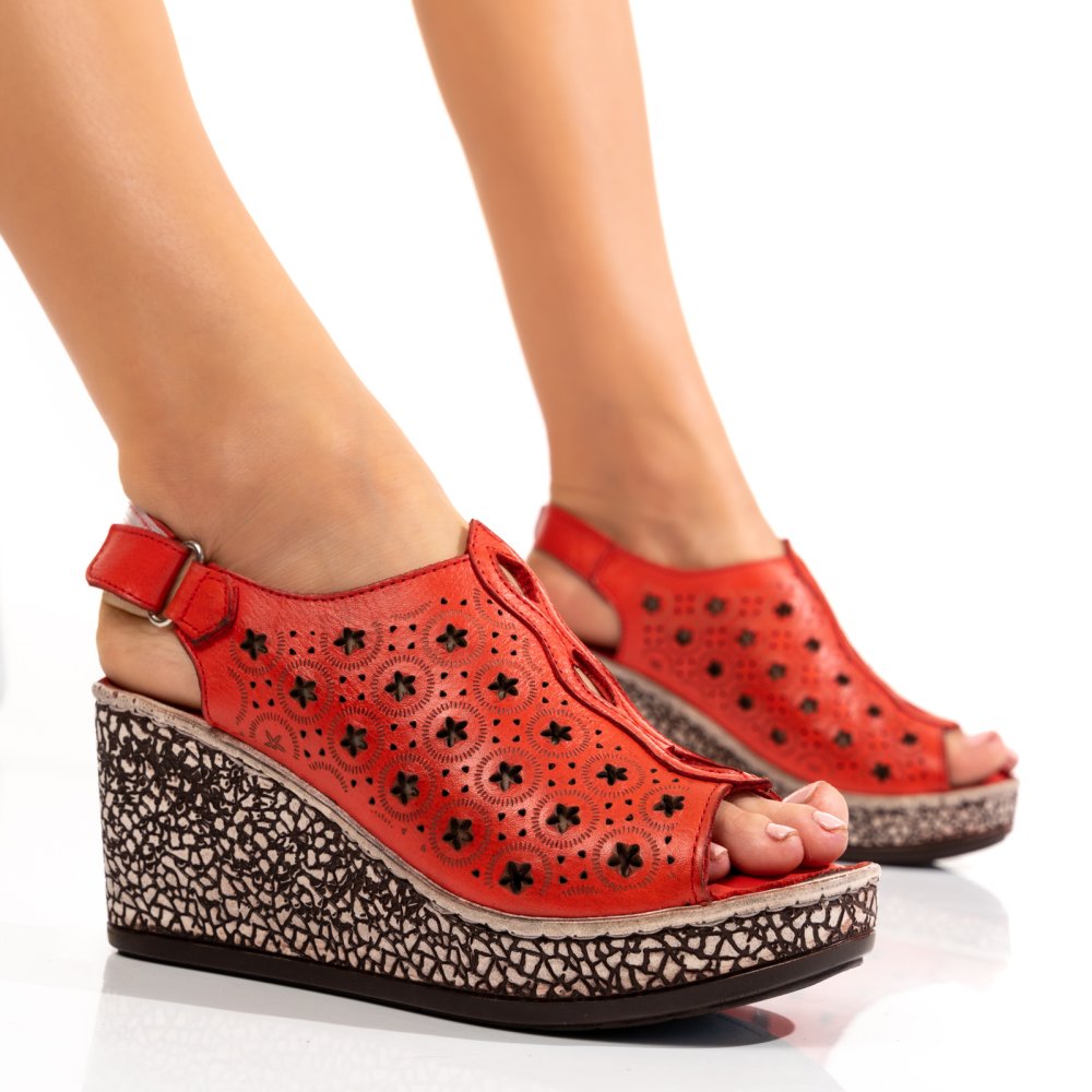 SANDALE ROSII PIELE NATURALA 2PC0080