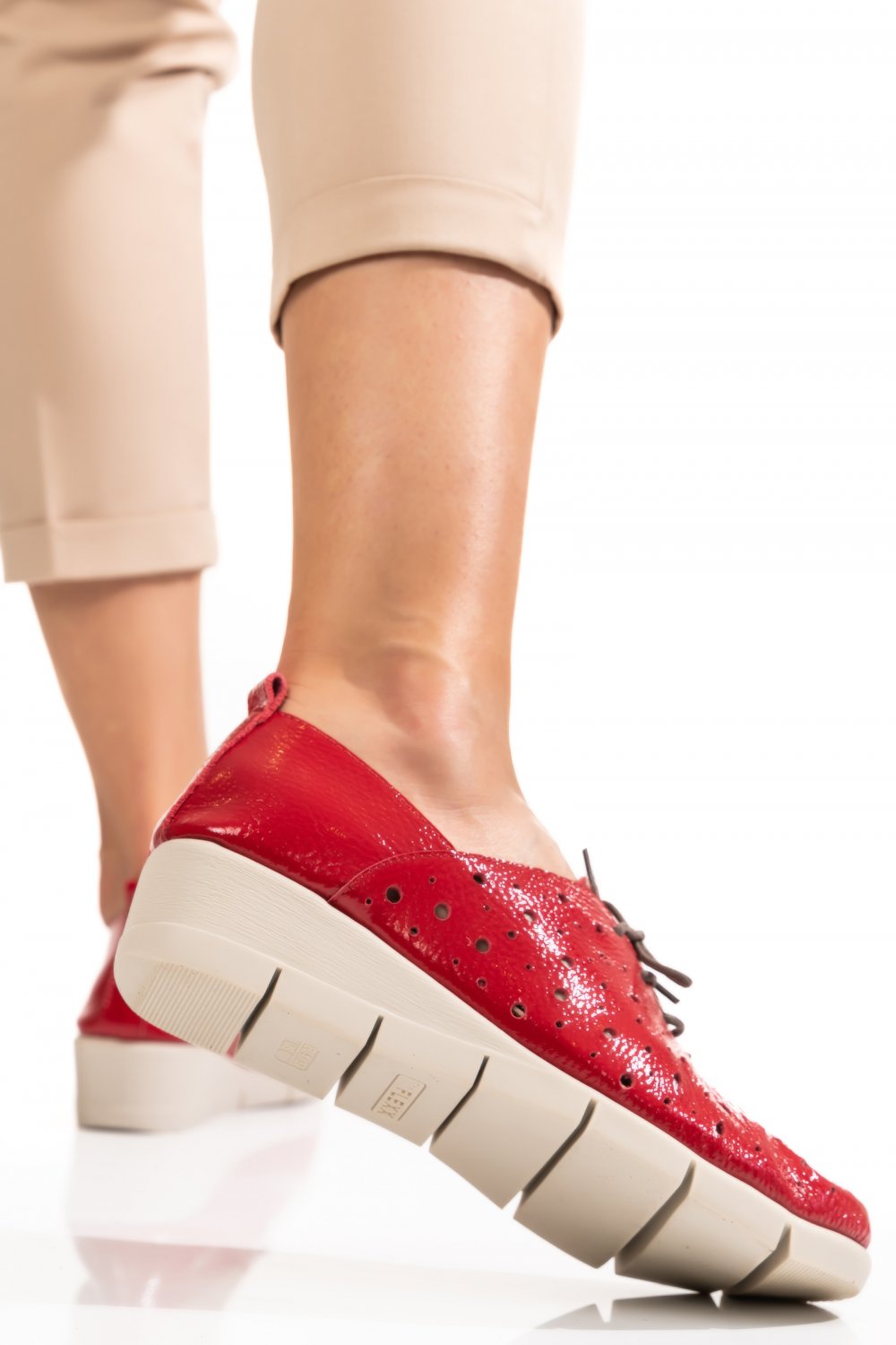 PANTOFI ROSII PIELE NATURALA BPC235-16