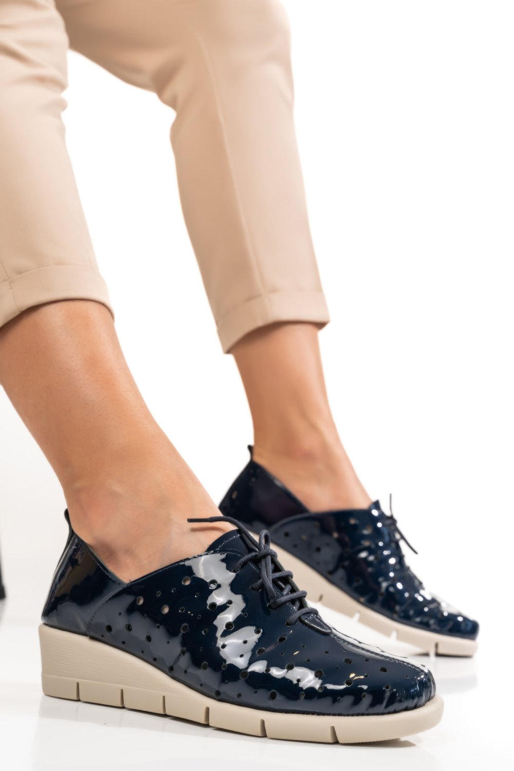 PANTOFI BLEUMARIN PIELE NATURALA LACUITA BPC235-16