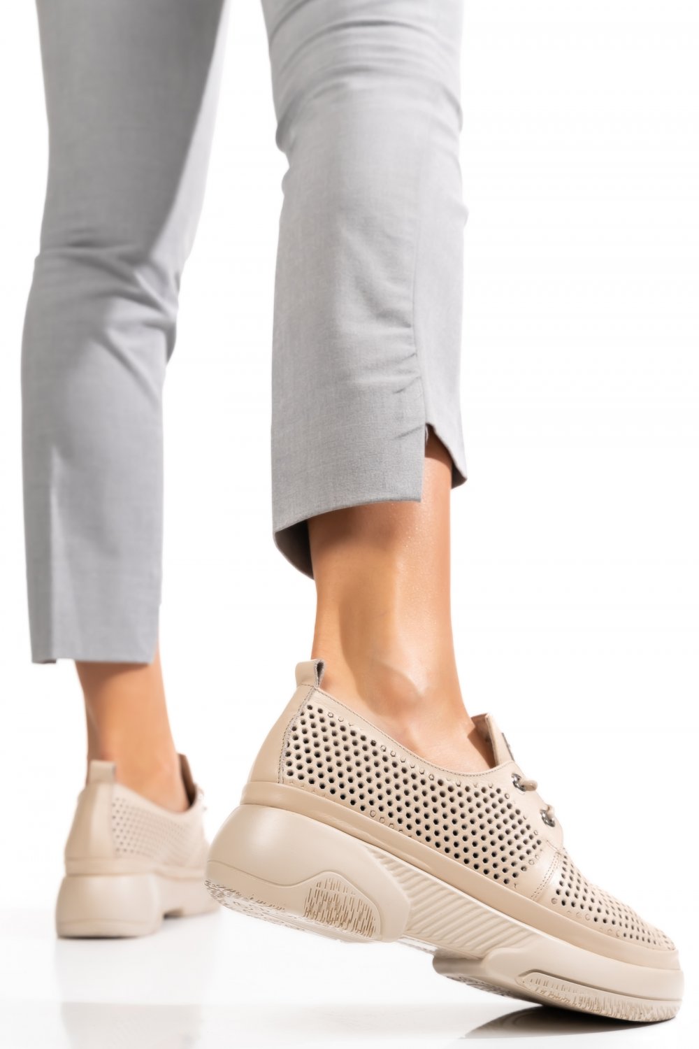 PANTOFI SPORT BEJ PIELE NATURALA 2PC027