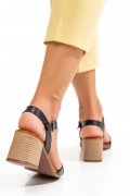 SANDALE NEGRE PIELE NATURALA 4PC62
