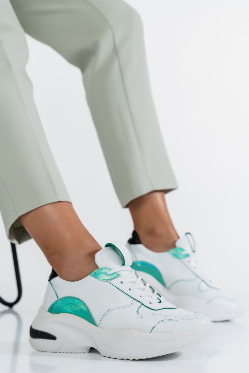 PANTOFI SPORT ALB VERDE PIELE NATURALA 2S7711611