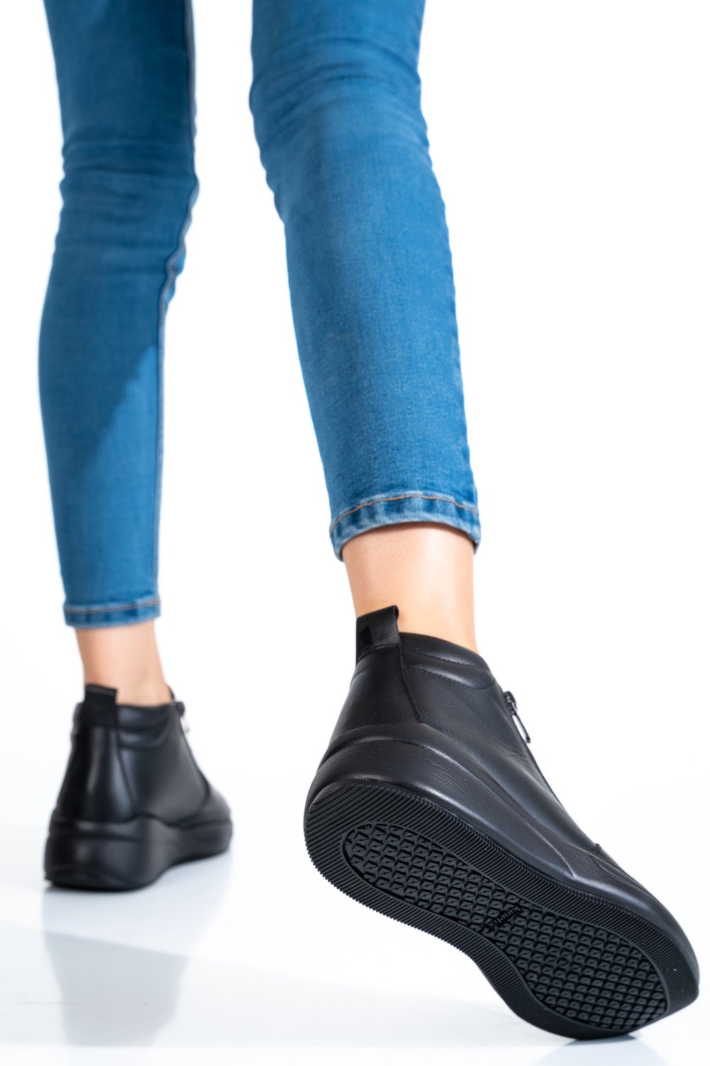 GHETE NEGRE PIELE NATURALA 1001