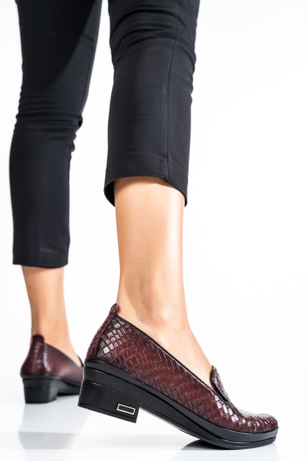 PANTOFI BORDO CRO PIELE NATURALA 0PC51