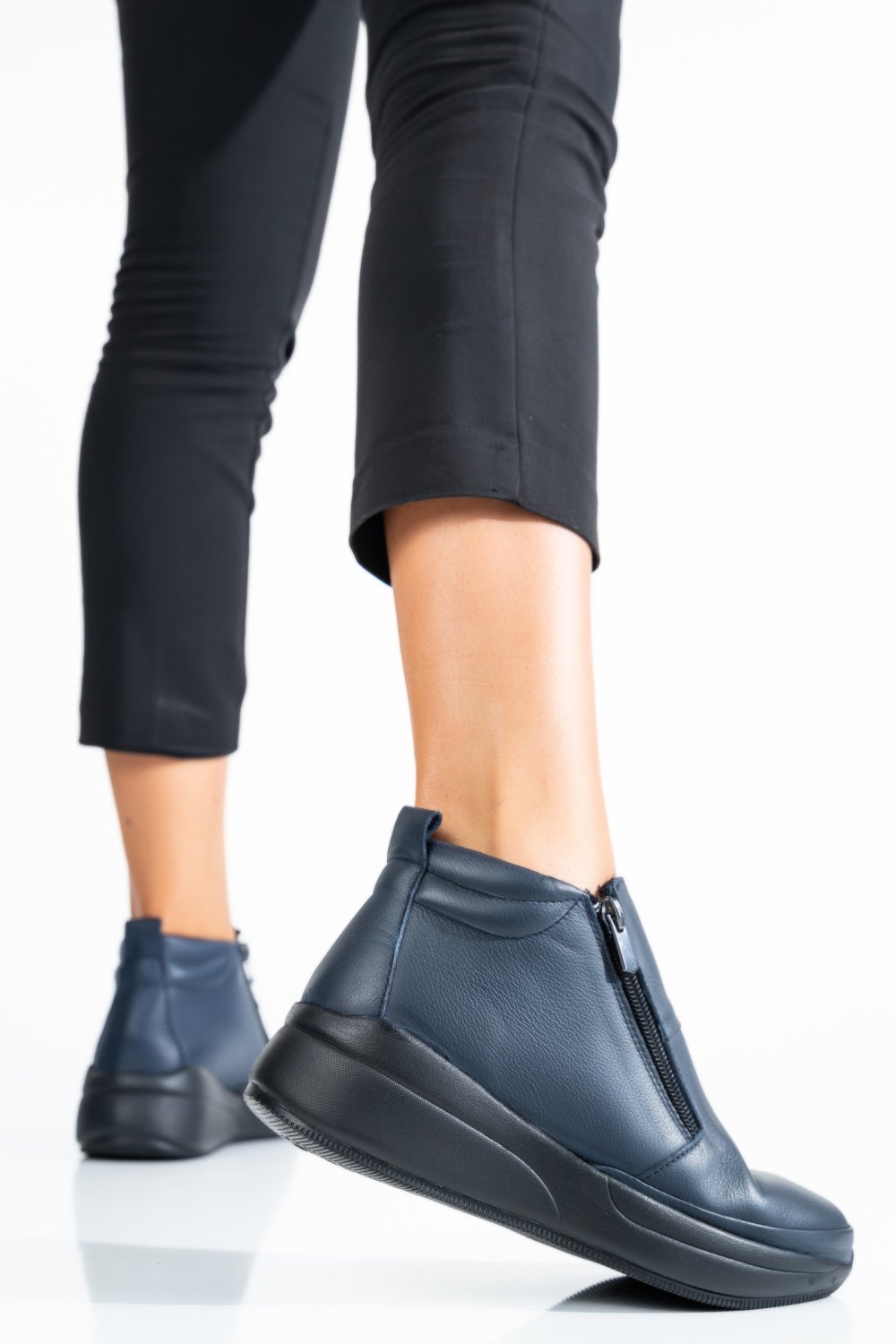 GHETE BLEUMARIN PIELE NATURALA 1001