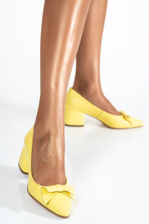 Pantofi galbeni piele naturala 1pc455