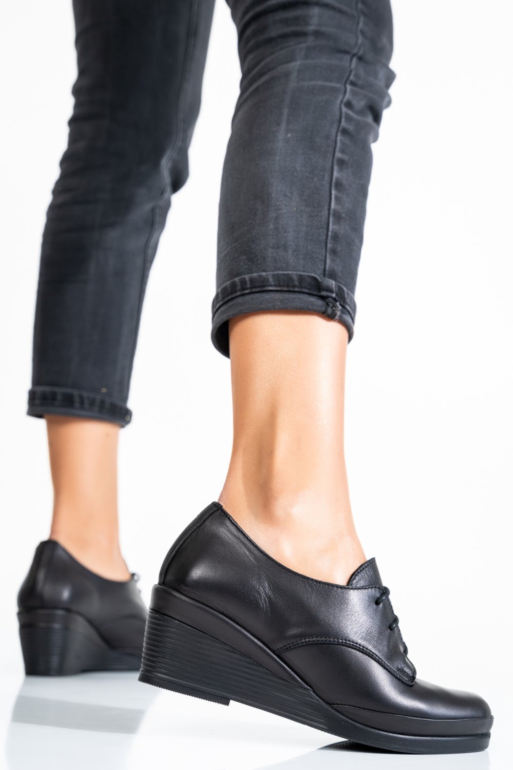 PANTOFI NEGRI PIELE NATURALA APCK630