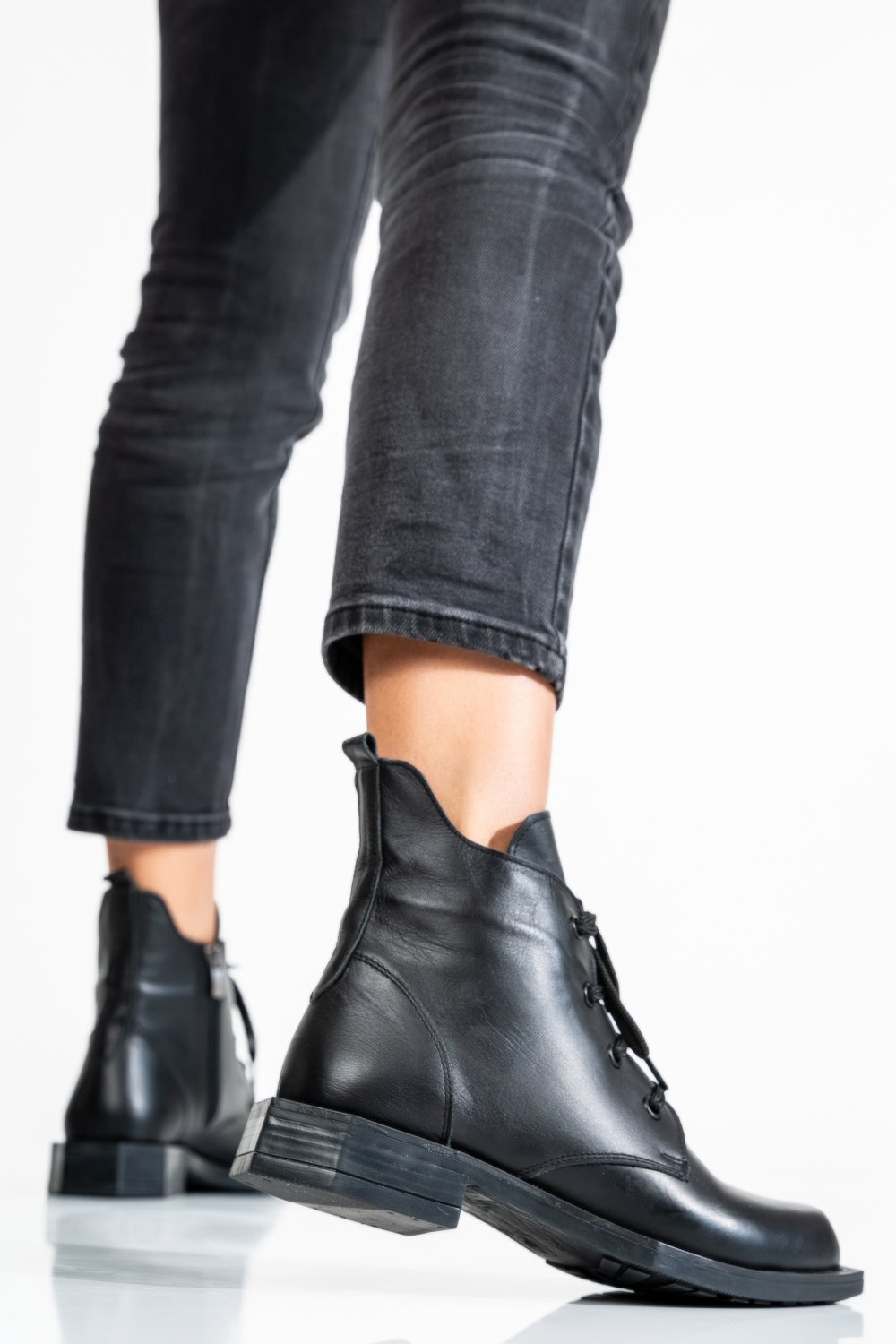 GHETE NEGRE PIELE NATURALA 2PC042