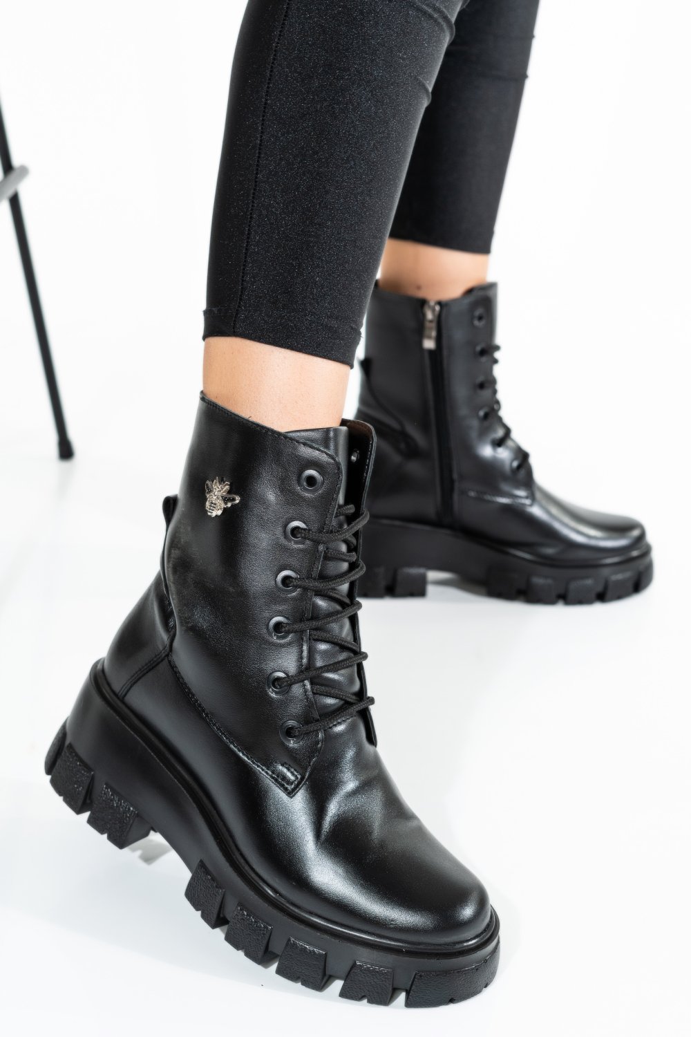 GHETE NEGRE PIELE NATURALA 9PC52B