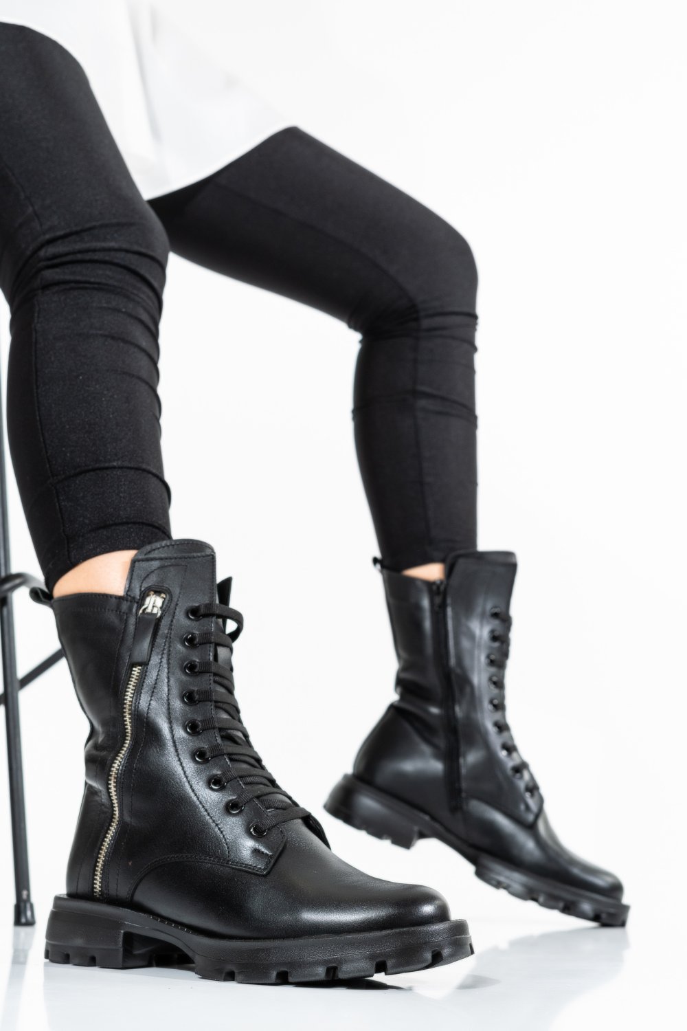 GHETE NEGRE PIELE NATURALA 9PC68