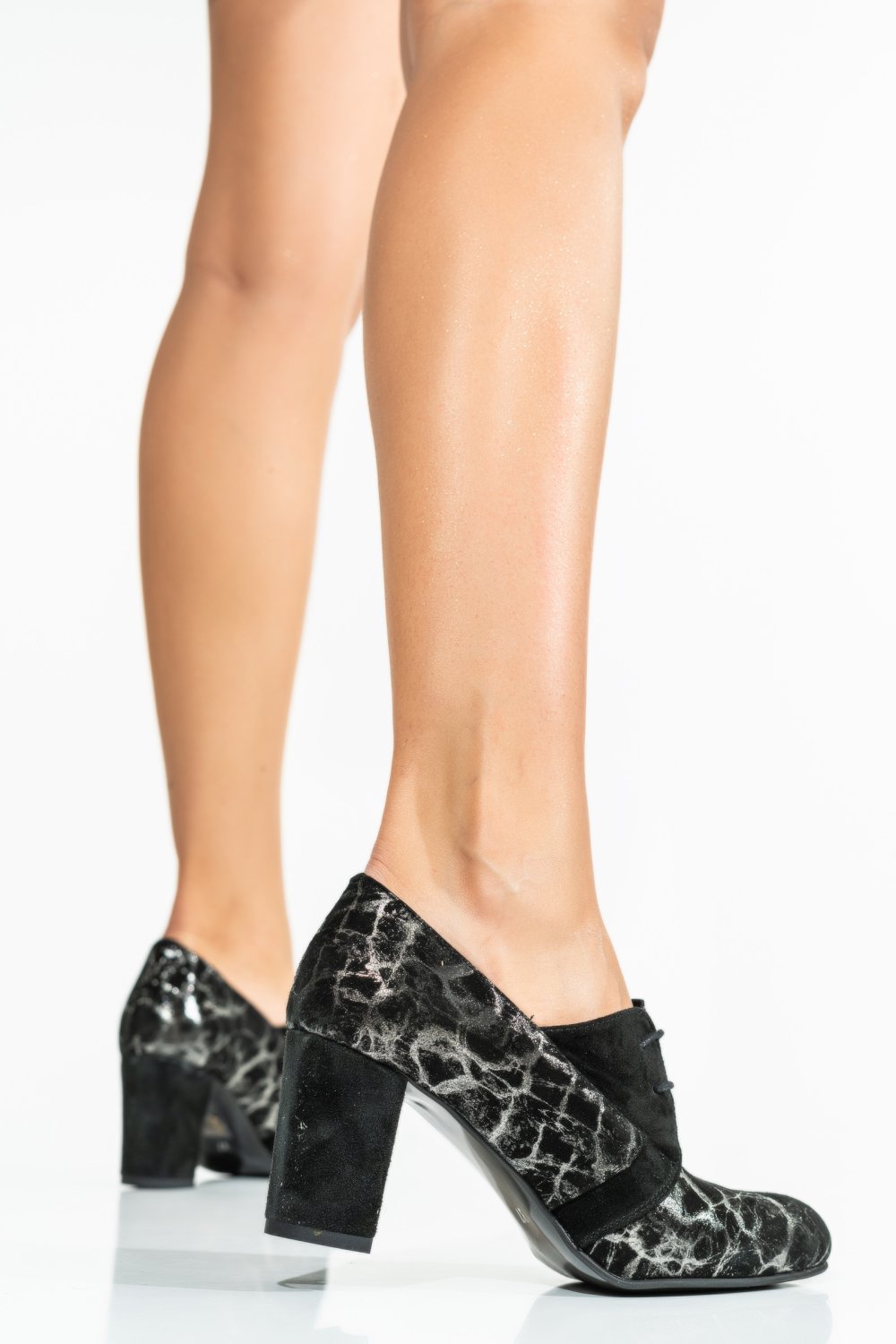 BOTINE NEGRU ARGINTIU PIELE NATURALA 1PC609