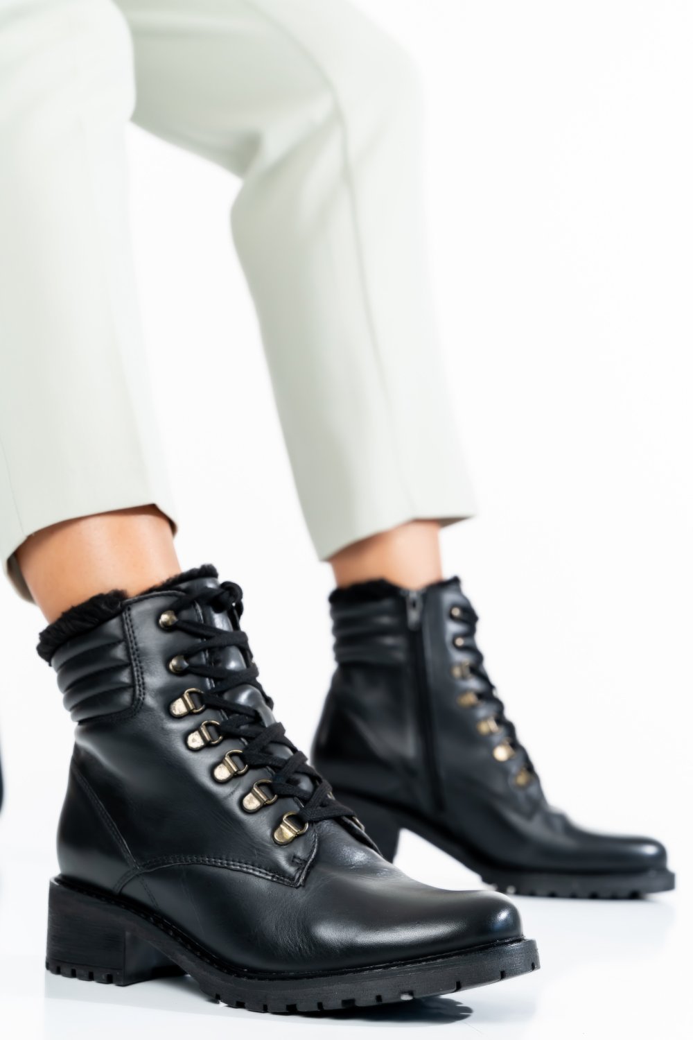 GHETE NEGRE PIELE NATURALA WH288H20