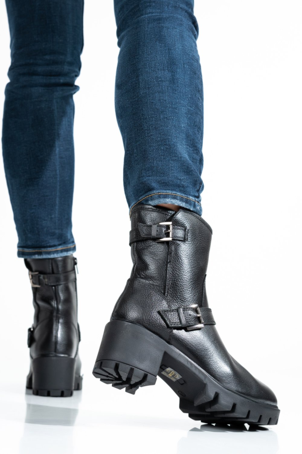GHETE NEGRE PIELE NATURALA 7S77768