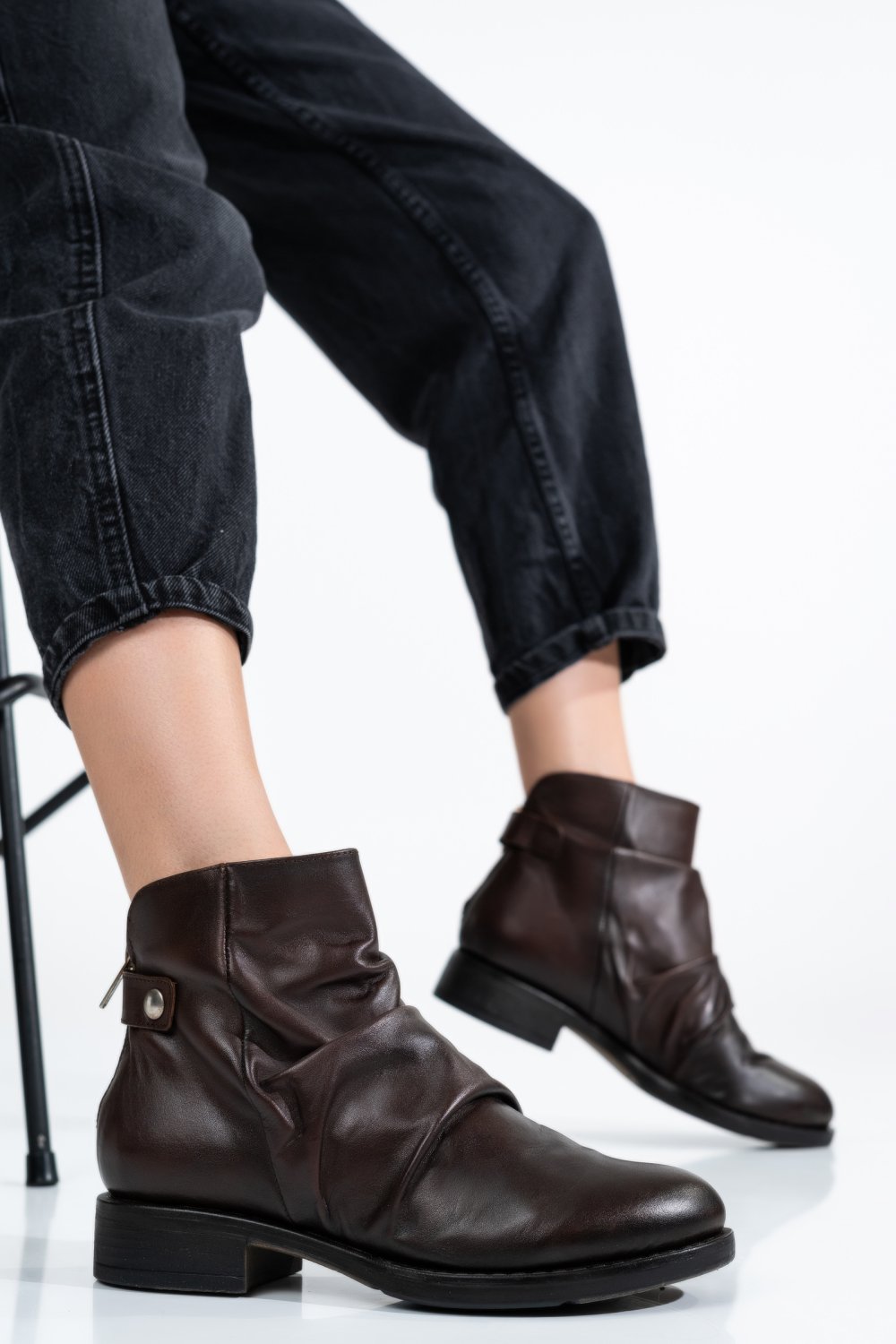 GHETE DAMA CAPTUSITE PIELE NATURALA MARO 1S7733