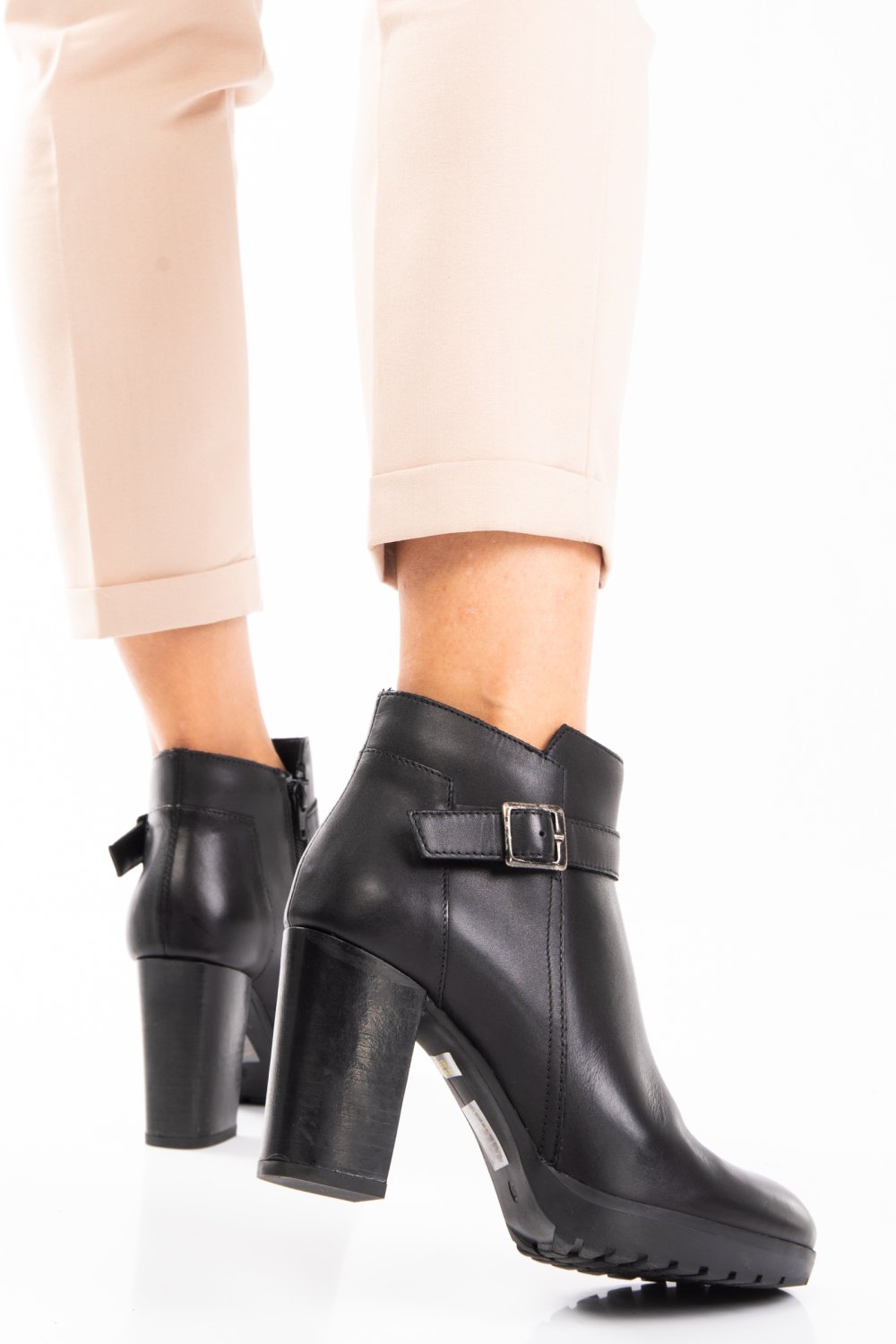 BOTINE NEGRE PIELE NATURALA 08176VI
