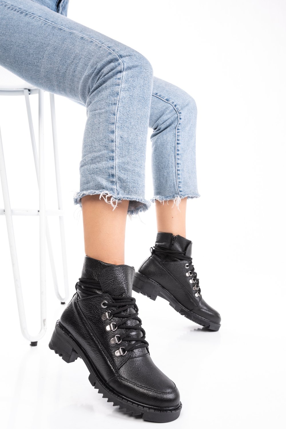 GHETE NEGRE PIELE NATURALA 6SP25011FB